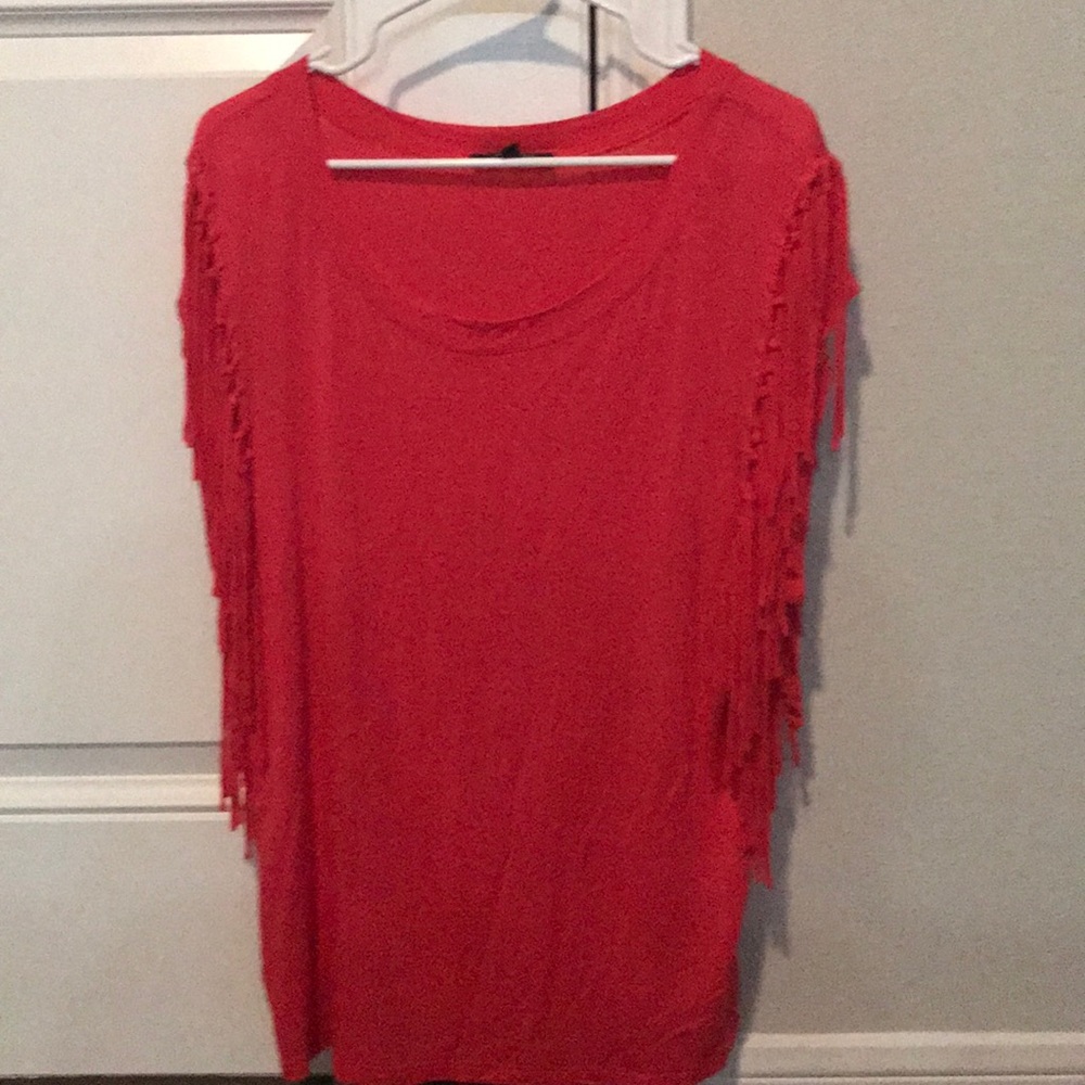 Women’s fringed short sleeve top
